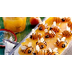 Bienenkuchen mit halben Pfirsi